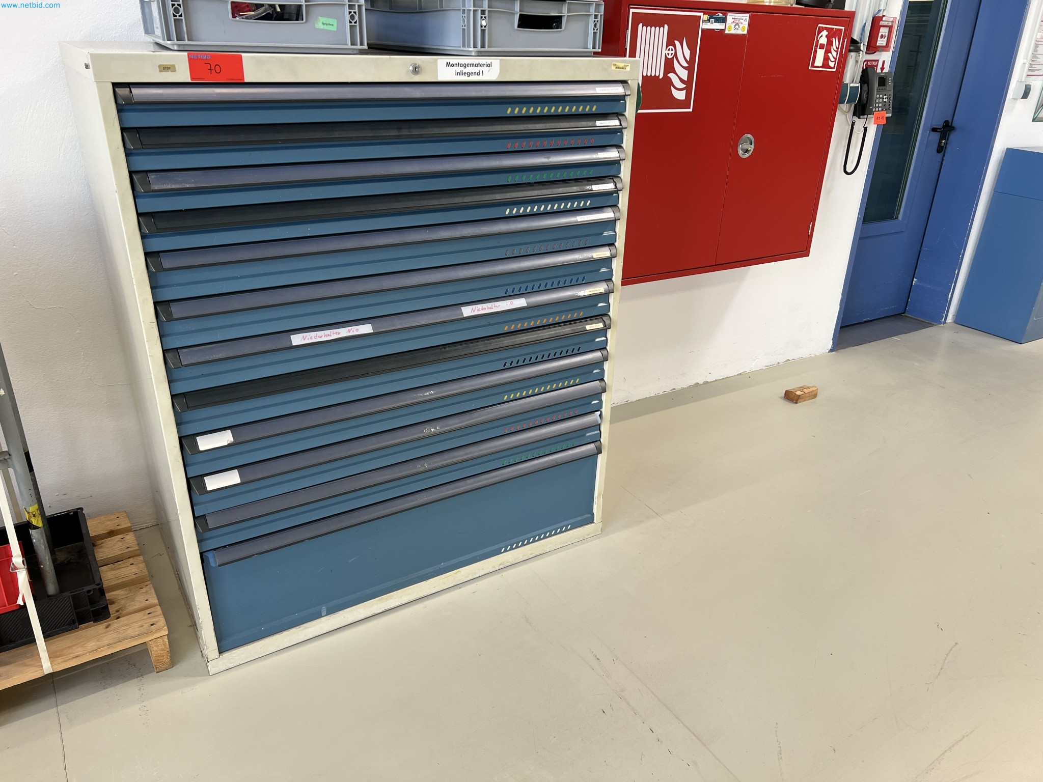 Teleskopschubladenschrank